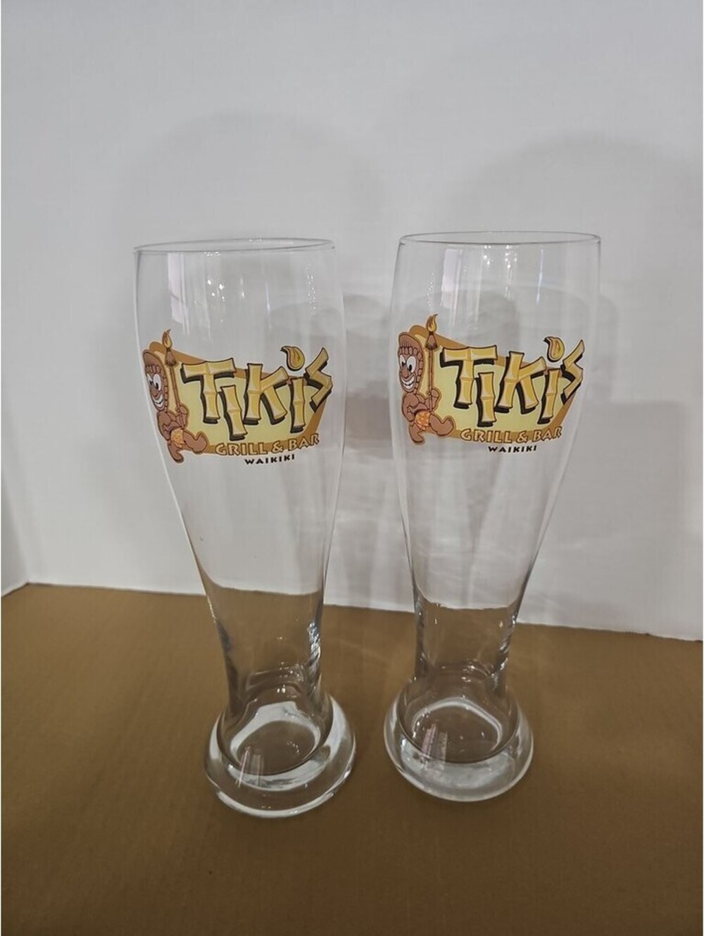 Tiki's Grill & Bar Waikiki Pilsner Glasses Set